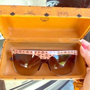 MCM Visetos glasses in Cognac